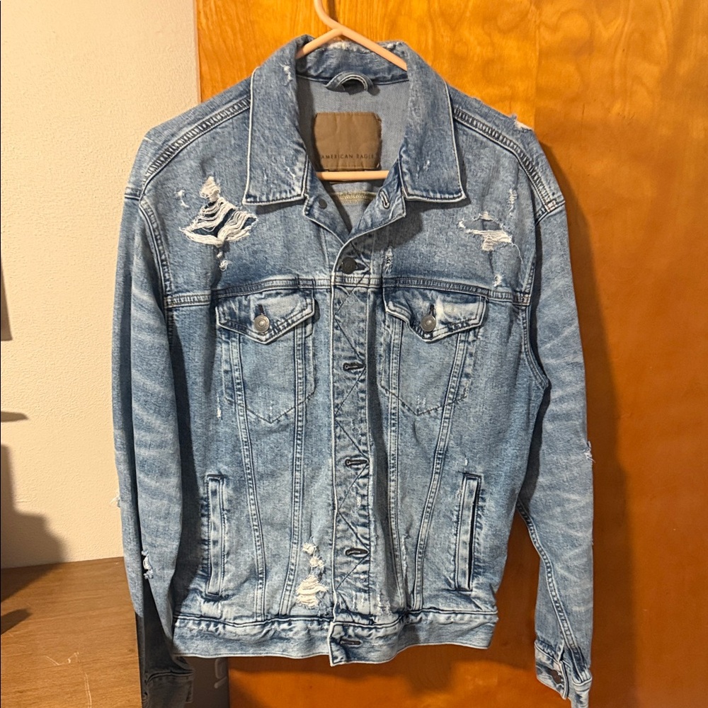 American Eagle Outfitters Men's Light Blue Distressed Jacket